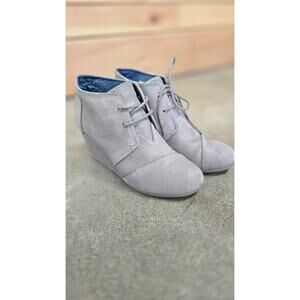 TOMS Grey Suede Desert Wedge Booties - Size 9